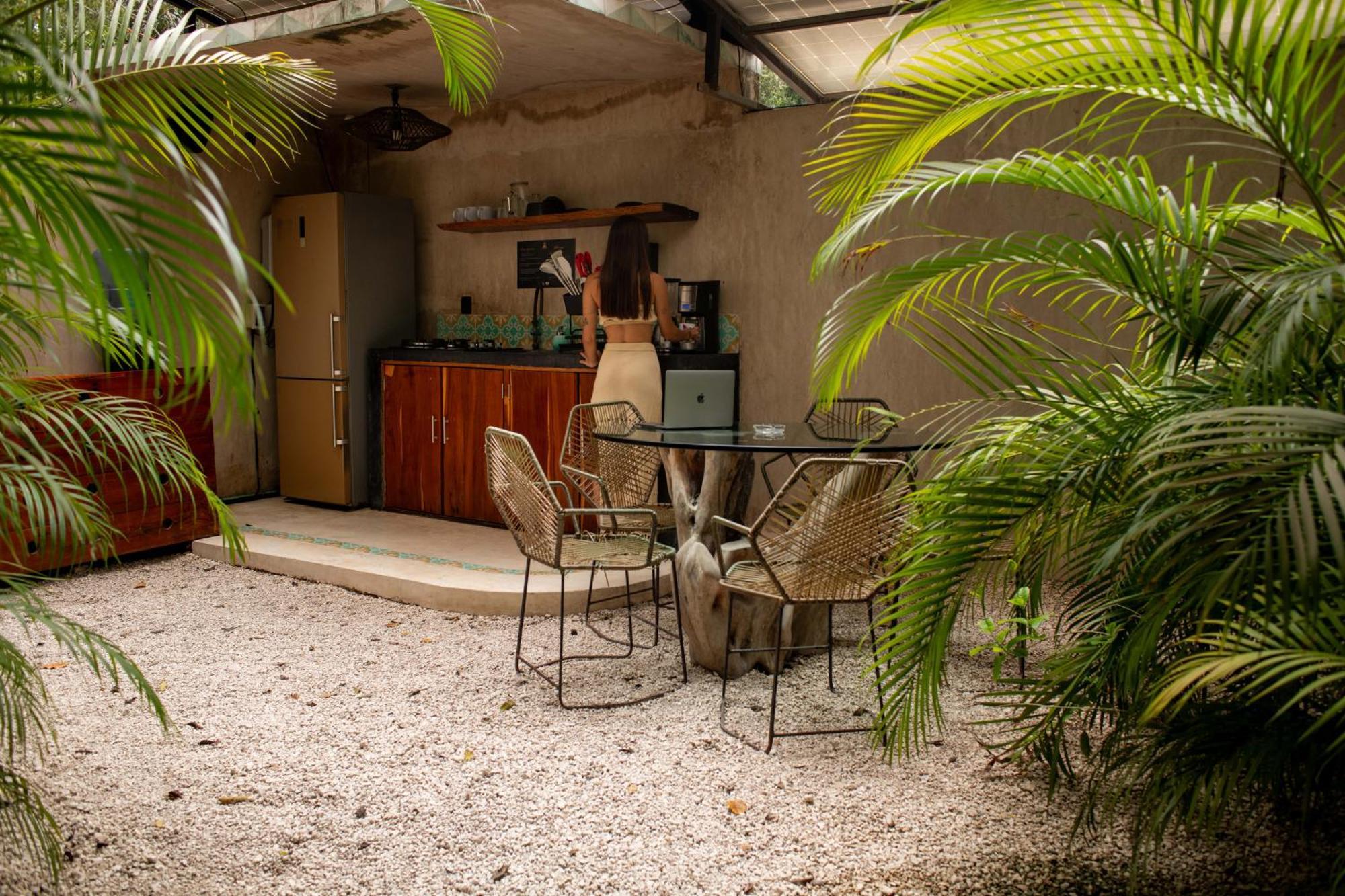 Bufo Alvarius Tulum Exterior photo